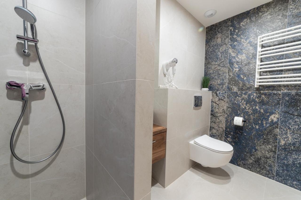 Milu Apartments Sebastiana Kraków Eksteriør billede